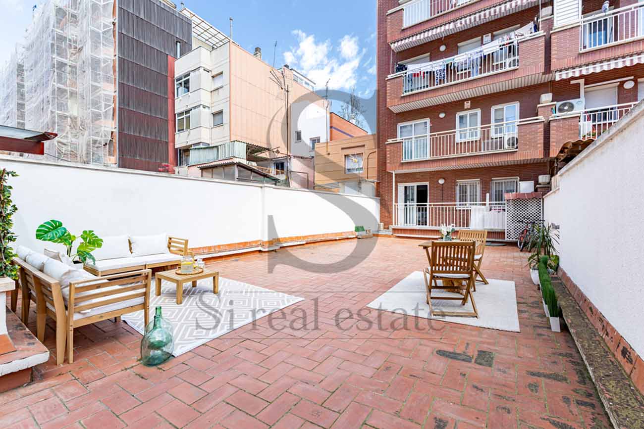 Pis espaiós, lluminós i amb terrassa privada