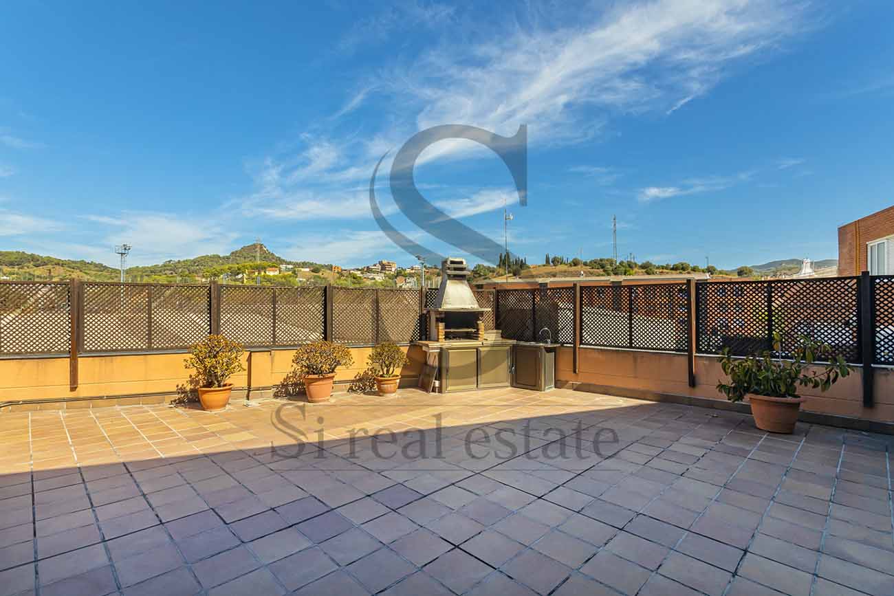 12 Luxury home 8 minutes from Sant Andreu